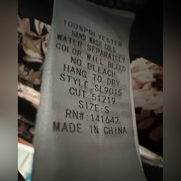 She & Sky Long Floral Print Cardigan . - Picture 3 of 4